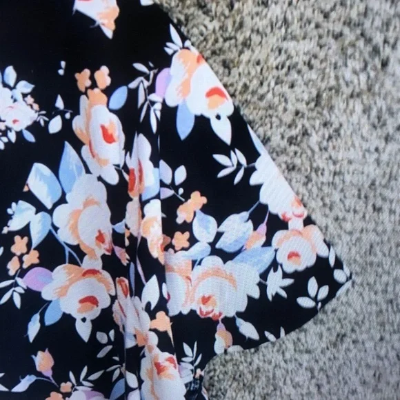 Floral V-Neck Women’s Top - Navy with Pink & White Flowers - Picture 2 of 7